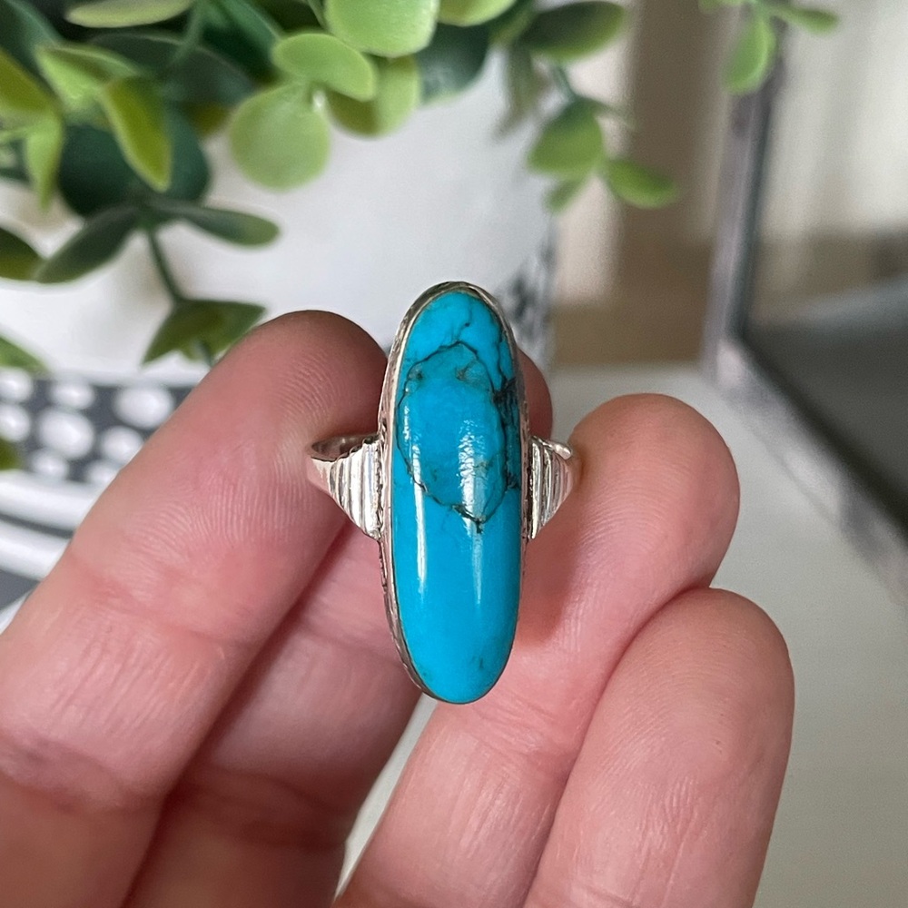 Antique vintage Long oval Turquoise 925 sterling silver etched ring